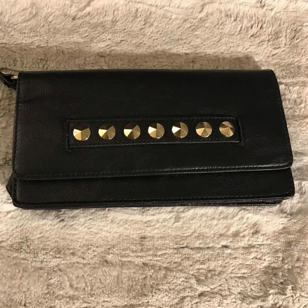 𝅺: : THE LIMIED Black Studded Clutch Wristlet : :